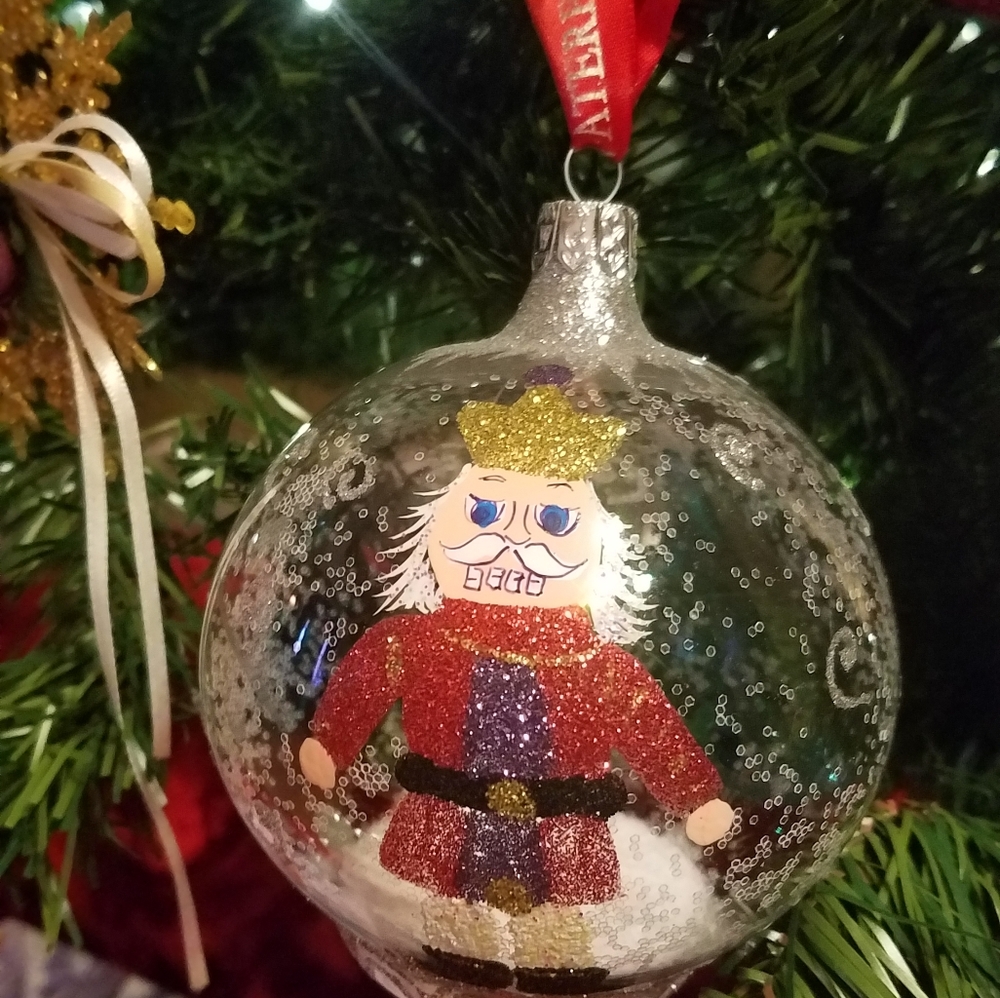 Waterford Holiday Heirloom Nutcracker Ornament Painted - Picture 2 of 7